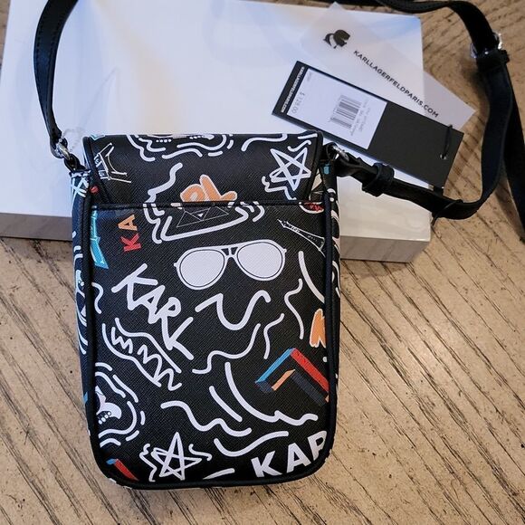 Karl Lagerfeld graffiti messenger bag NWT 🖤🤍 - Picture 3 of 8